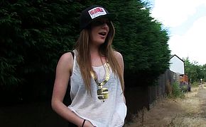 Chesty Samantha Bently pissing in public